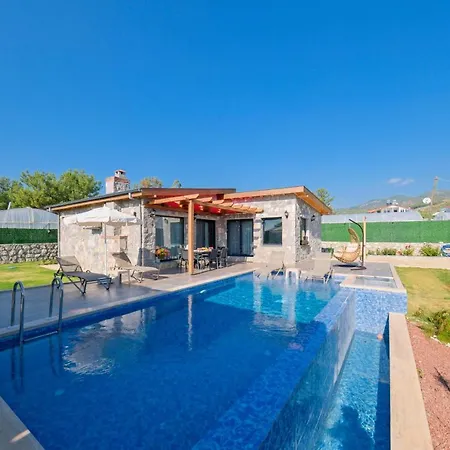 Vareste & Tas Mahal Villa *