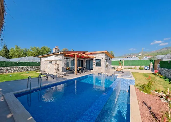 Vareste & Tas Mahal Vila *