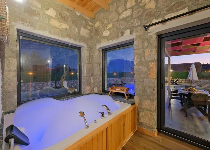 Vareste & Tas Mahal *